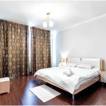 Zapadni Mesto Σπίτι διακοπών Rajhrad